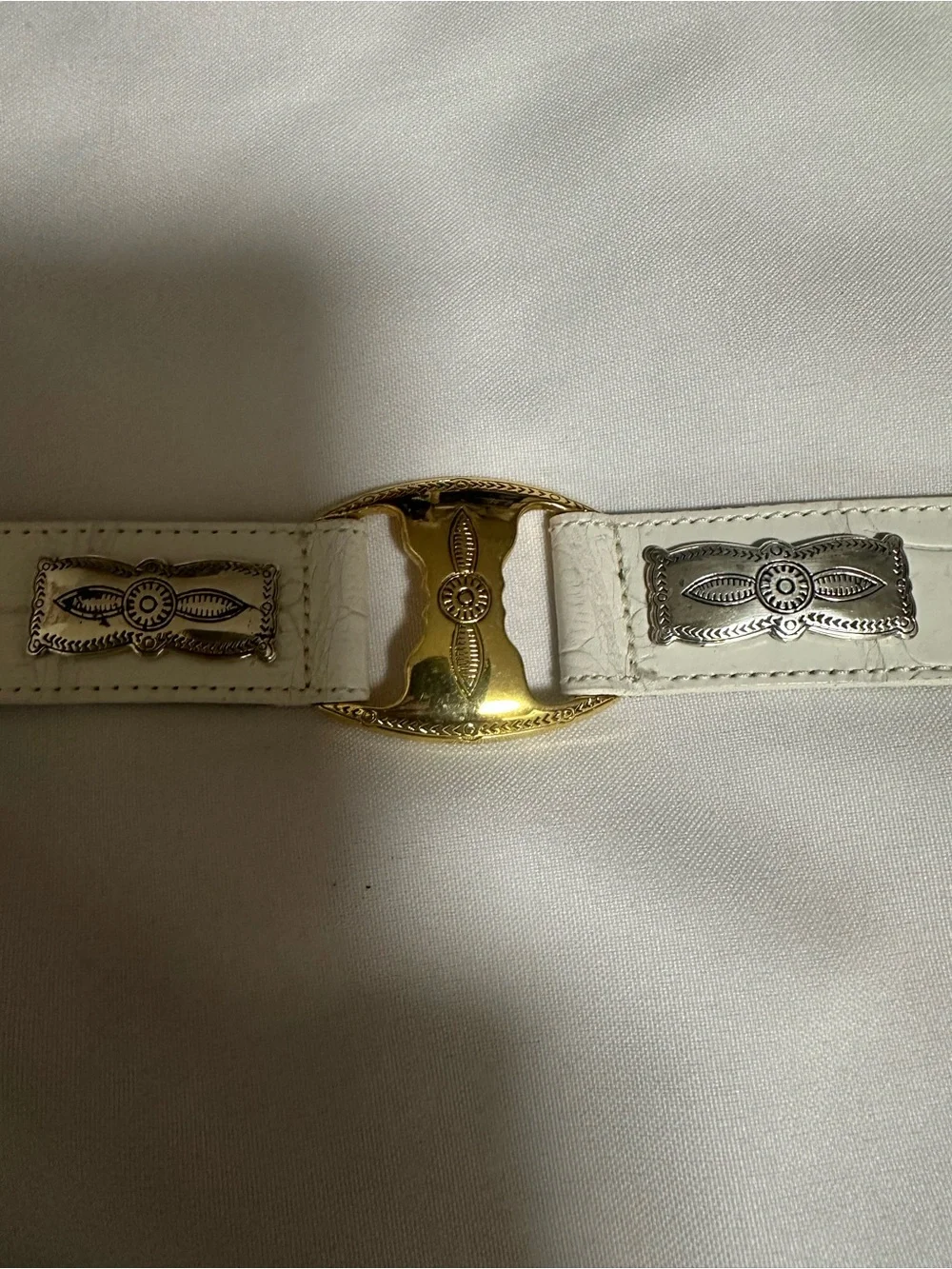 Michael Rose  White Leather women’s Belt with Gold Buckle size S/M
